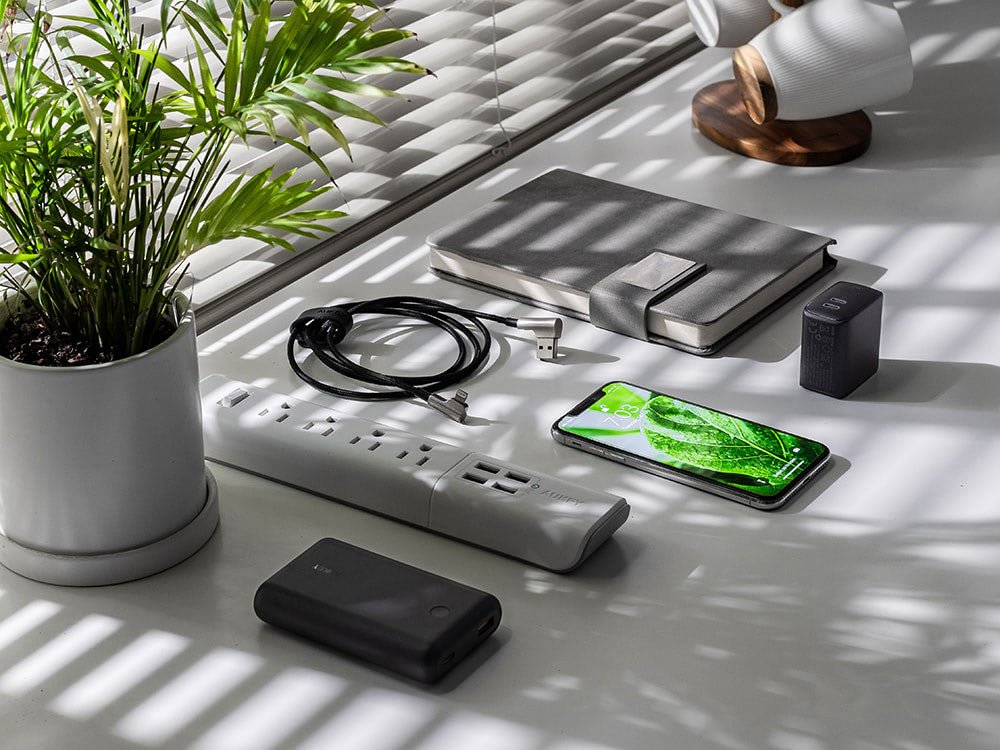 screen post 2x2zO3L1sBE unsplash TogetherPearl